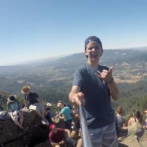 Meet your Posher, Luke